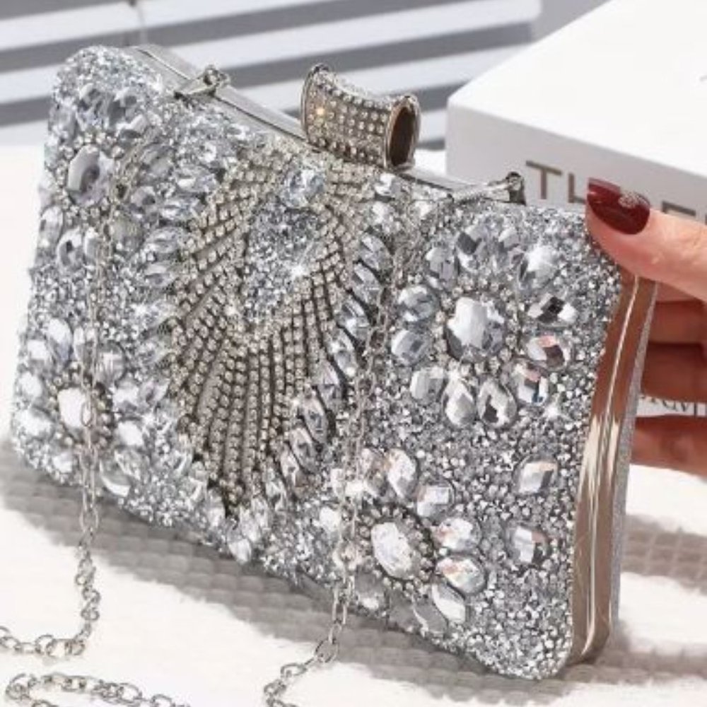 P594-GORGEOUS Rhinestone Flower Bling Bag-Wrist or Shoulder - Picture 1 of 7